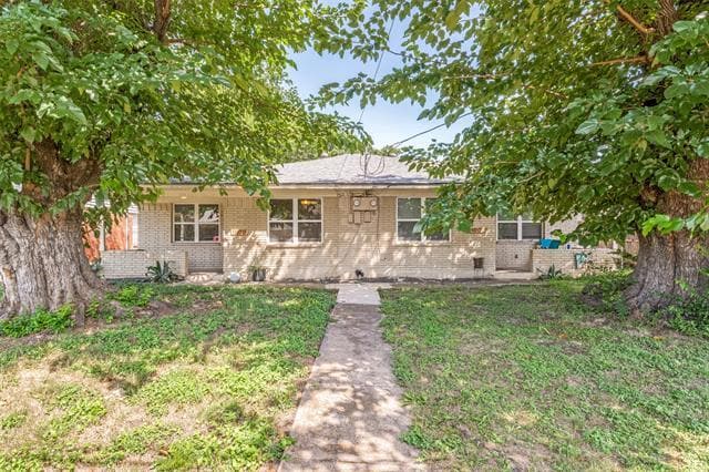 Building Photo - 10021 Olmos Dr