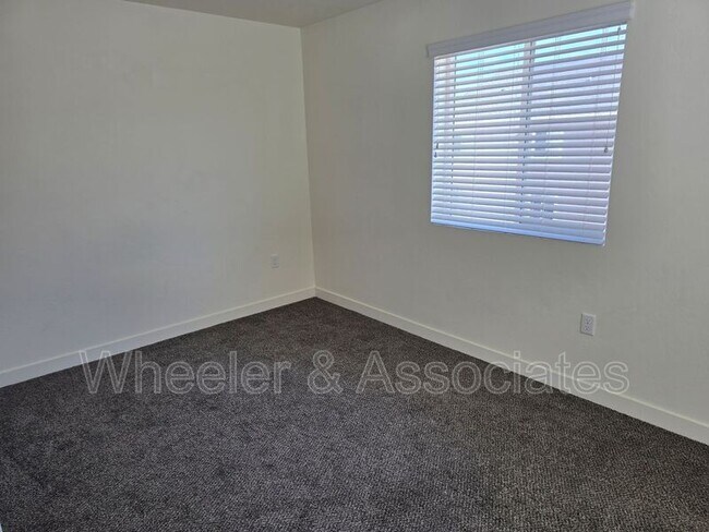 Building Photo - 4188 W High Gallery Ct