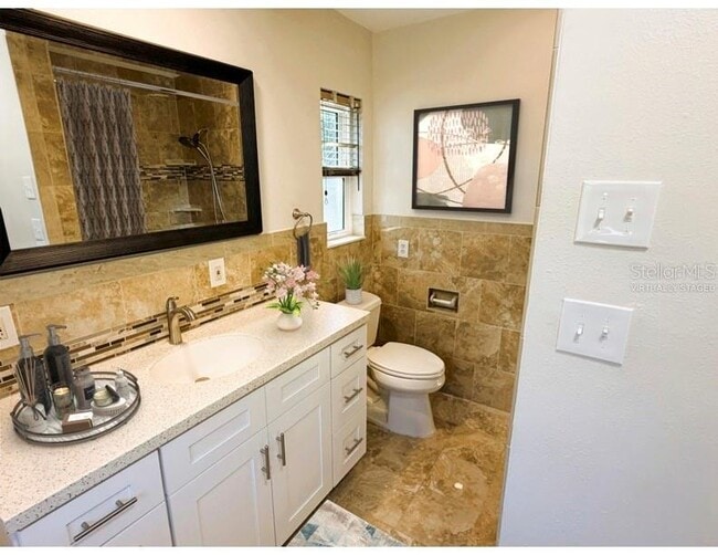 Building Photo - 4640 W Lamb Ave