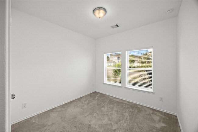 Building Photo - 1810 Winston Store Lp