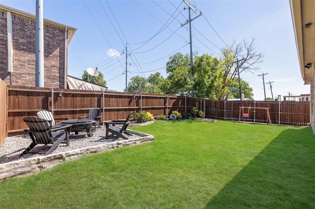 Building Photo - 1106 Sassafras Dr