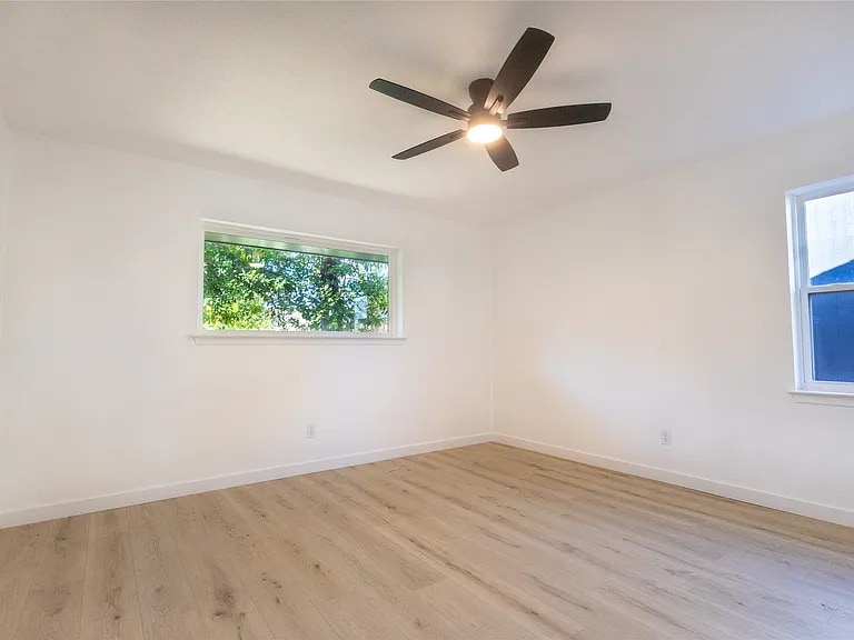 Building Photo - 10023 Kirkhaven Dr