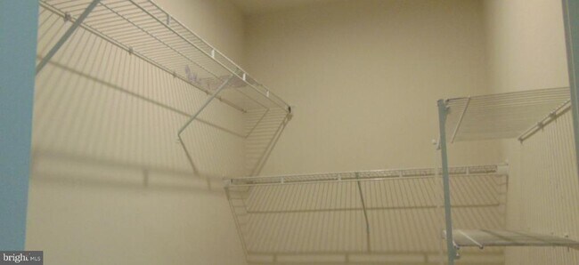 Building Photo - 1813 Wind Gate Rd