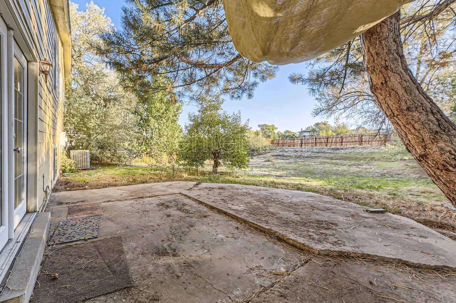 Building Photo - 3208 S Olathe Way