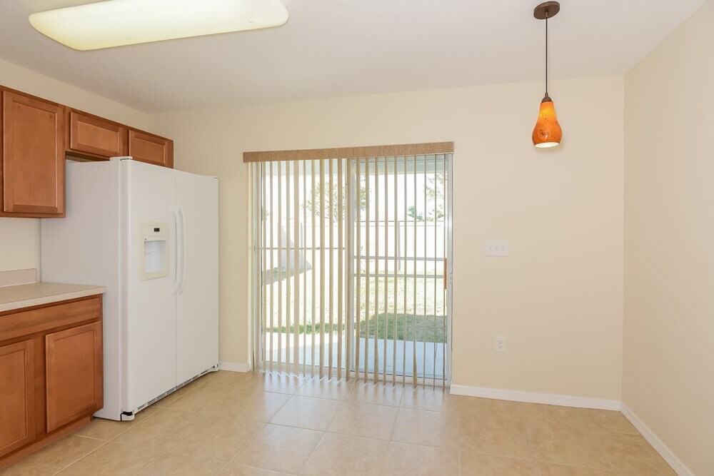 Building Photo - 2205 Colville Chase Dr