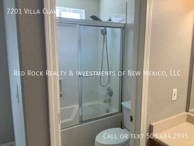 Building Photo - 7201 Villa Clavel NE