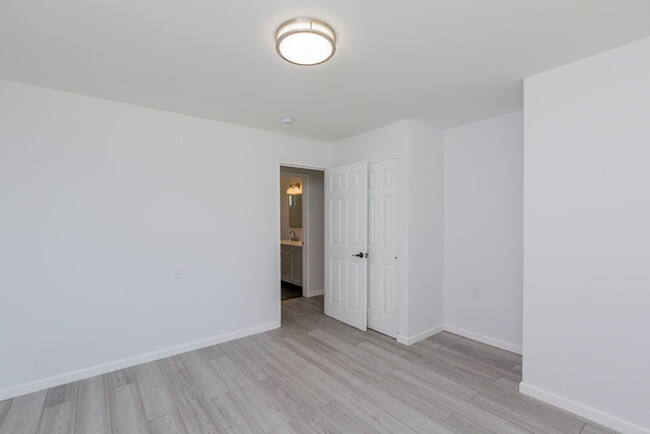 Building Photo - 6 Bon Price Terrace
