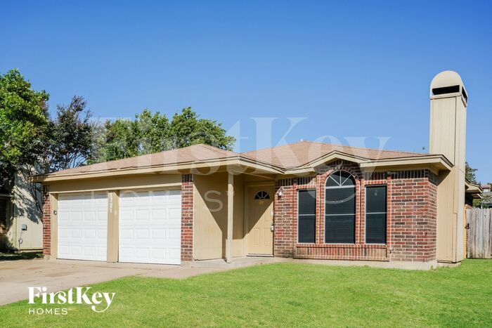 Building Photo - 1721 Quinlan Ct