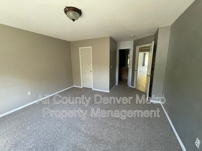 Building Photo - 451 Grey Swallow St