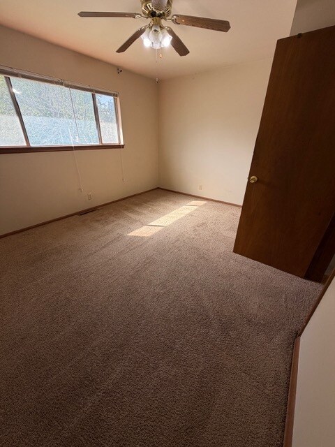 Building Photo - 524 S Fabrique Dr