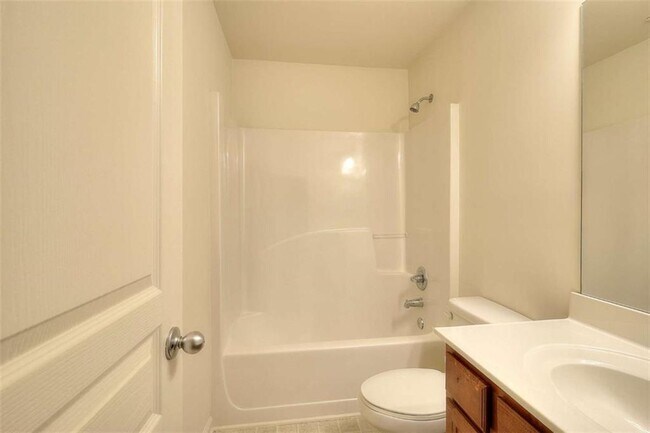 Building Photo - 2658 Avanti Way