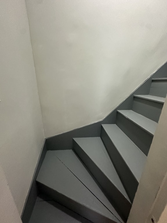 Building Photo - 30 Clement Ave