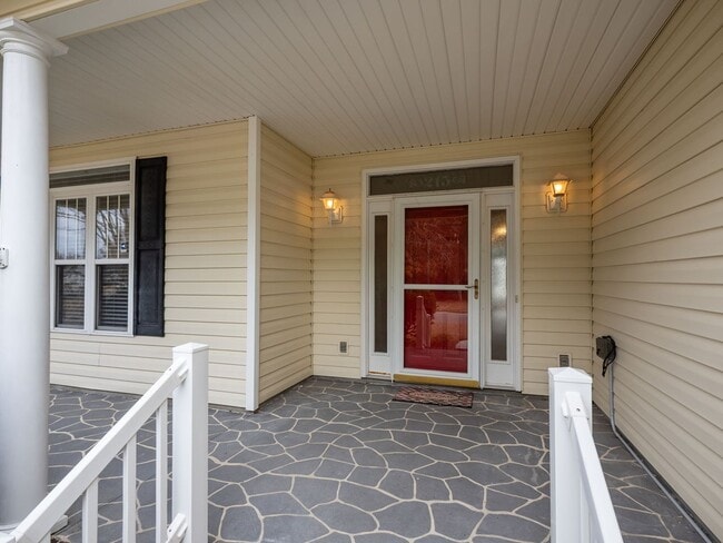 Building Photo - Efficient Brandywine home Available now