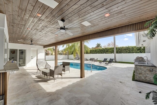 Building Photo - 3681 N 54th Ave