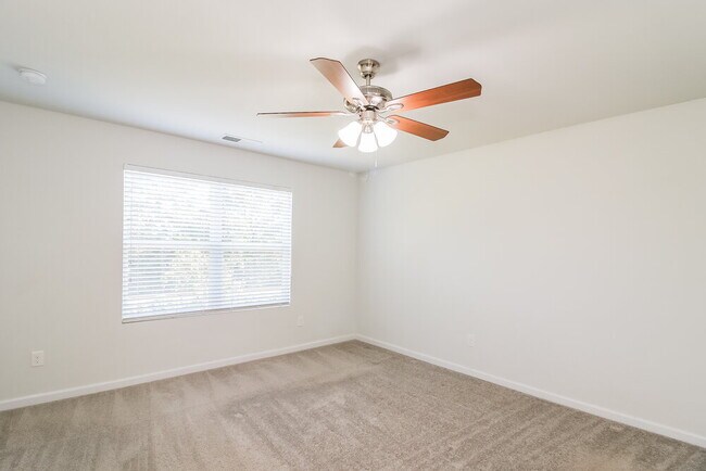 Building Photo - 299 Hamilton Pointe Dr