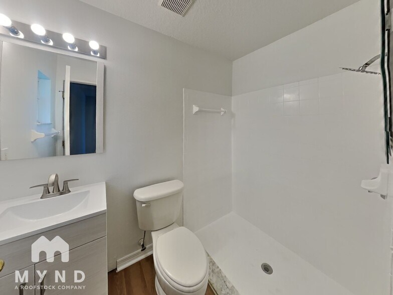 Building Photo - 2904 N Massachusetts Ave