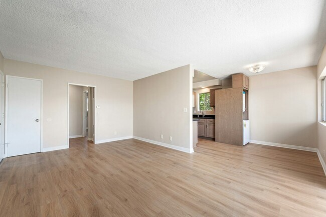 Building Photo - 2508 Aviation Blvd