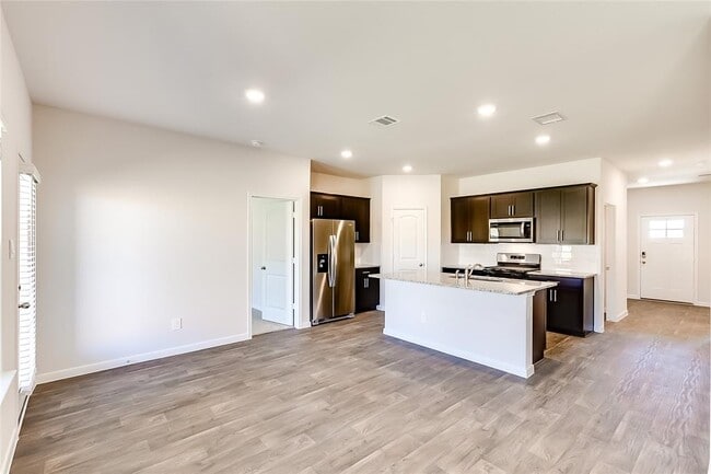 Building Photo - 237 Sky Meadows Cir