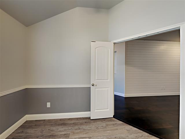 Building Photo - 1103 Bexar Ave