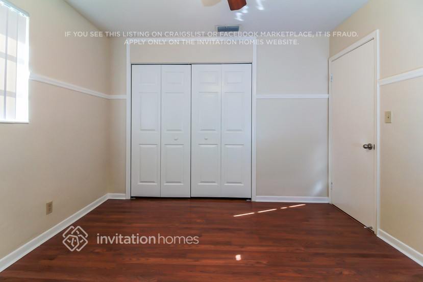 Building Photo - 8512 SW 146th Ct