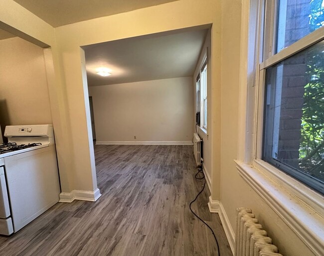 Interior Photo - 4585 MacArthur Blvd NW