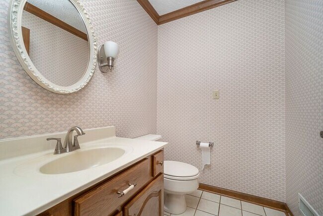 Building Photo - Beautiful Wooded Lot