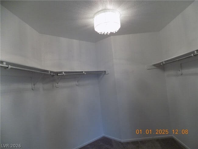 Building Photo - 513 Faultless St