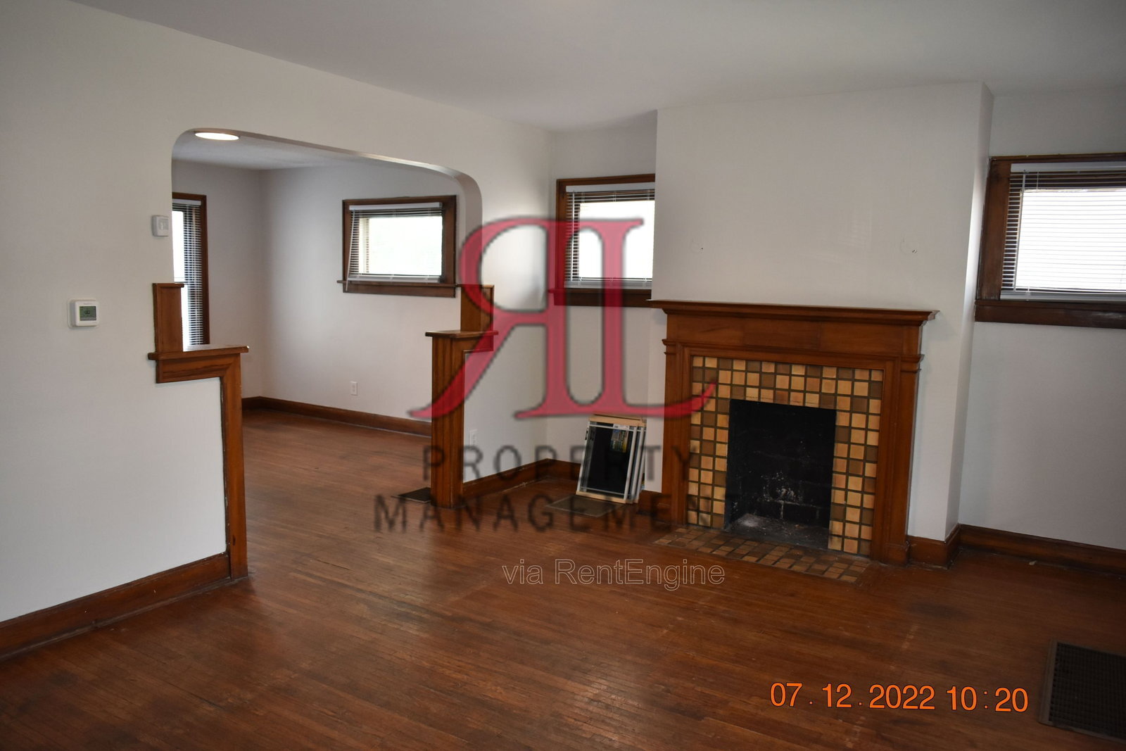 Building Photo - 765 E Deshler Ave