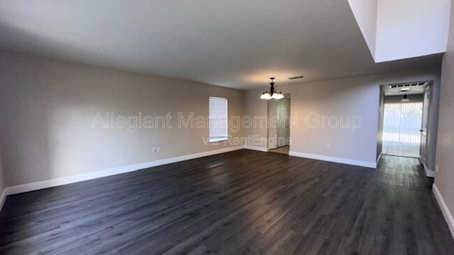 Building Photo - 104 Richmar Ave