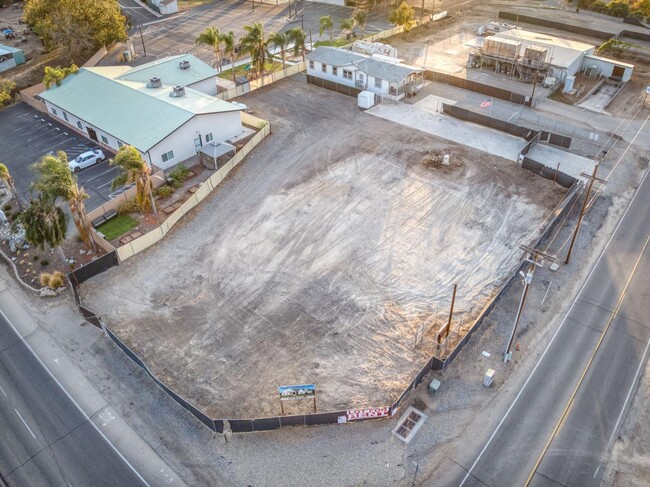 Building Photo - 1941 N Academy Ave