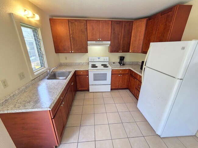 Building Photo - 425 Kawailoa Rd