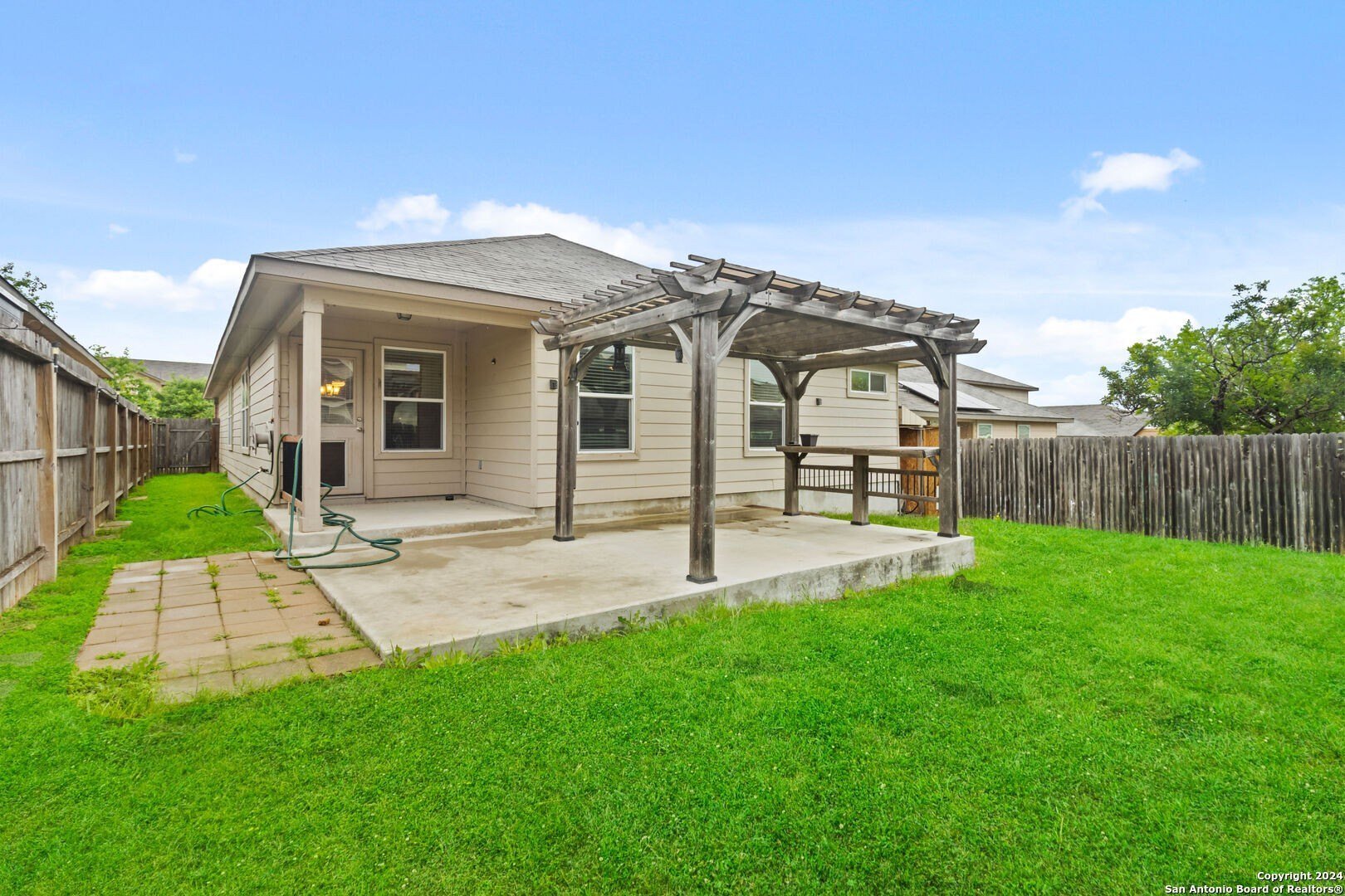 Building Photo - 1804 Aspen Silver