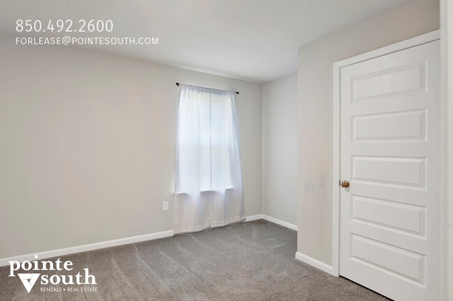 Building Photo - 32146 Calder Ct