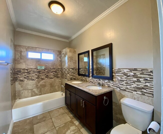 Building Photo - 657 63rd St