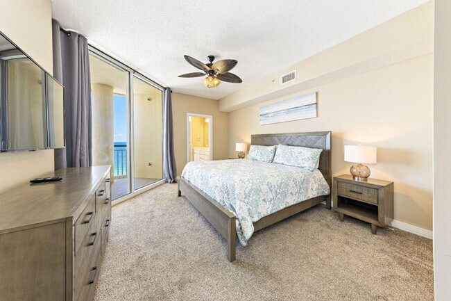 Building Photo - 13599 Perdido Key Dr