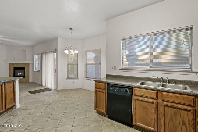 Building Photo - 1476 Luz De Sol Dr
