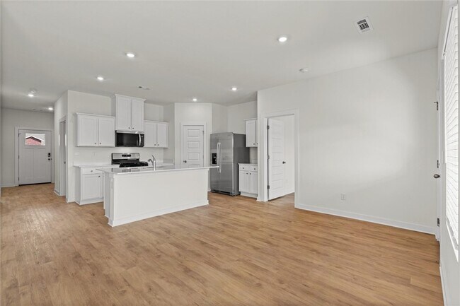 Building Photo - 109 Ratliff Ave