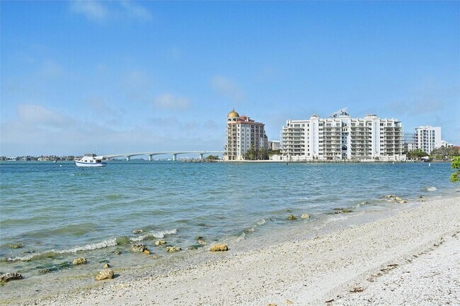 Building Photo - 1771 Ringling Blvd