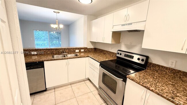 Building Photo - 3452 Cypress Trail