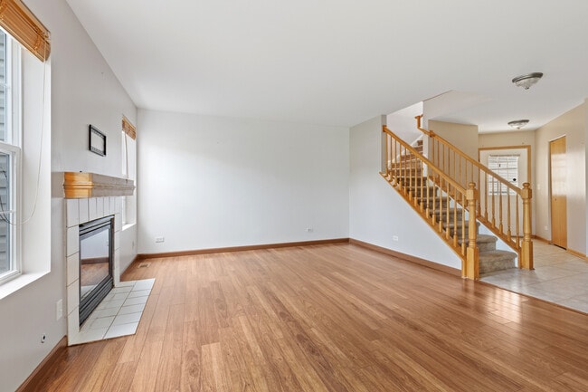 Building Photo - 2479 Stoughton Cir