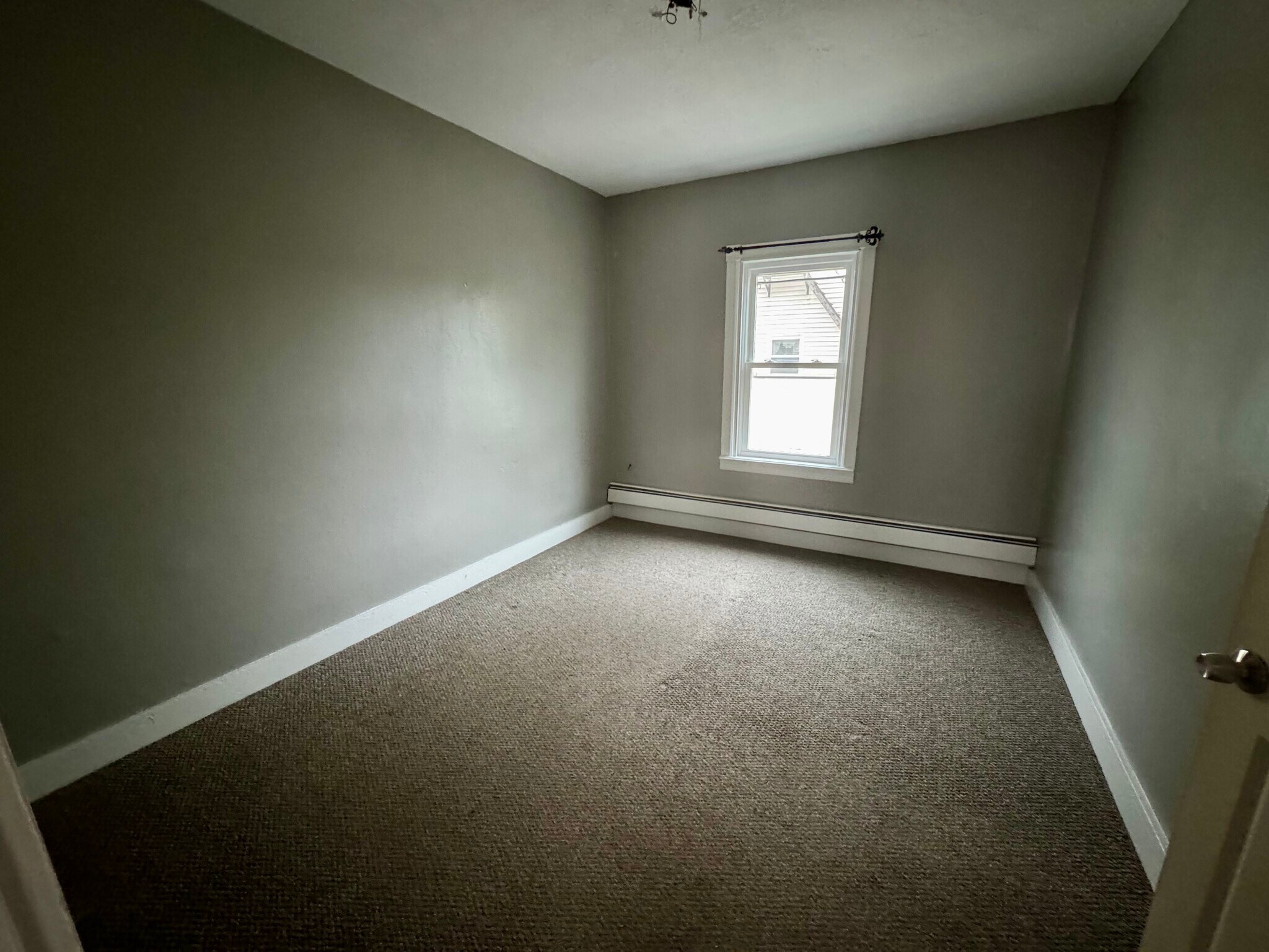 Building Photo - 61 John St