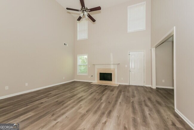 Building Photo - 100 Hawken Trail