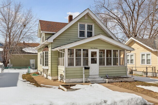 Building Photo - 1119 Matilda St