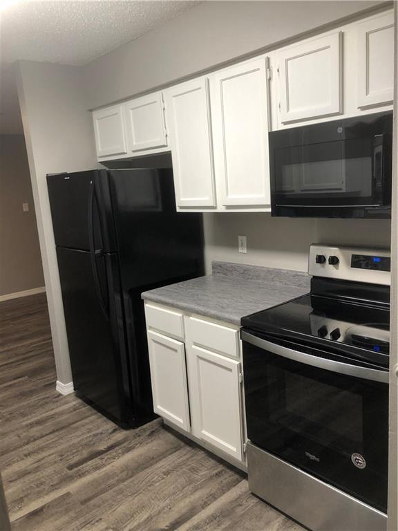 Building Photo - 504 3rd Ave