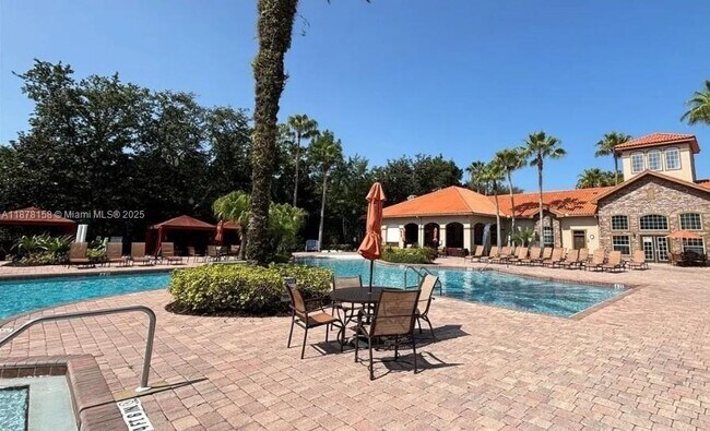 Building Photo - 1301 Tuscan Terrace