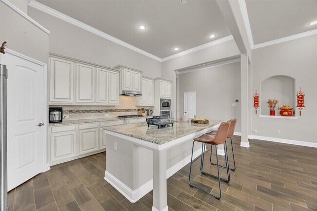 Building Photo - 24119 Kingdom Isle Ln