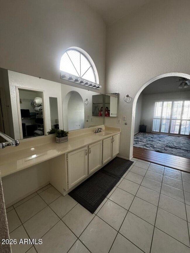 Building Photo - 13235 N 90th Pl