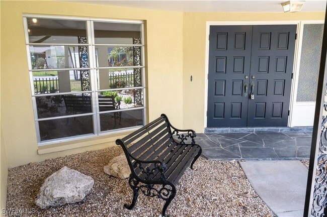 Building Photo - 5654 Eichen Cir