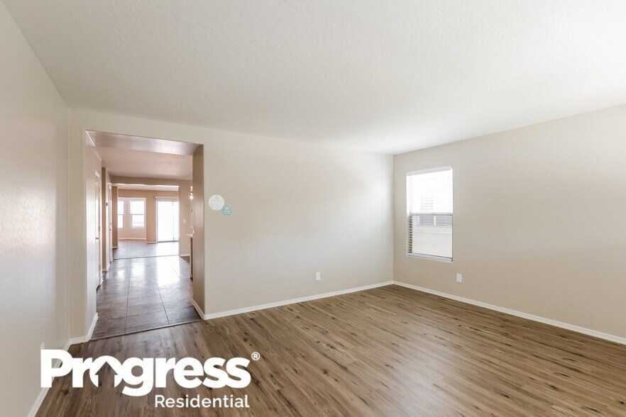 Building Photo - 3140 W St Kateri Dr