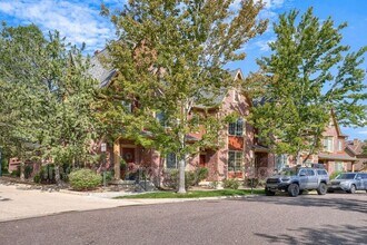 Building Photo - 9531 Cedarhurst Ln